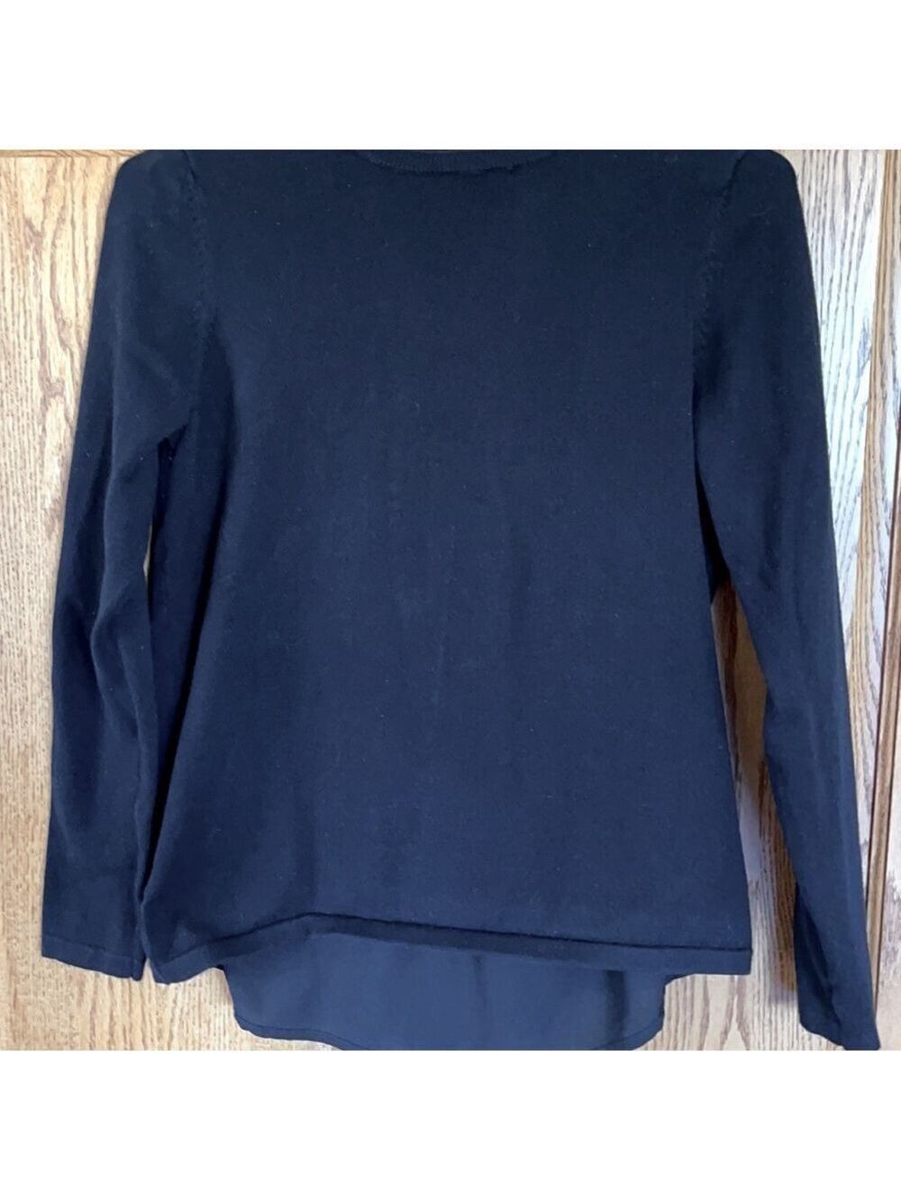 Alfred Sung ladies beautiful top size XS.